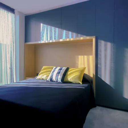 Loft 1502 *